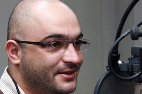 Eynulla Fətullayevdən saytlarının bağlanması xəbərinə