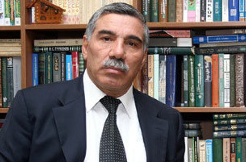 Zəlimxan Yaqubun yerinə kim gətirilir?