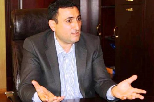 Rektor 50 müəllimi