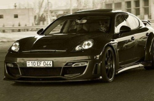 Məmur oğlunun milyonluq maşınları