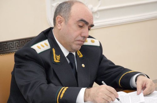 Zakir Qaralov iki prokurorun