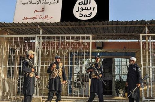 İŞİD 20 fərari döyüşçüsünü edam etdi