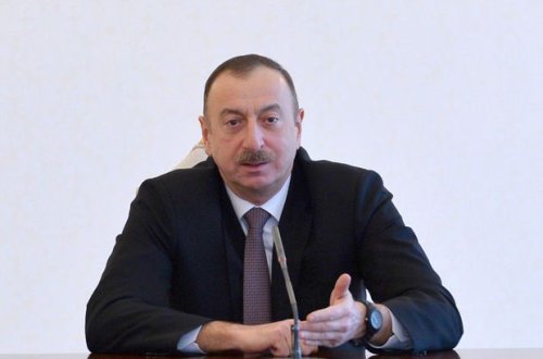 İlham Əliyev 4 milyardlıq kreditlə bağlı xəbərləri təkzib etdi