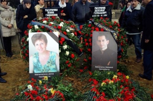 Şirkət rəhbəri və anasını öldürən