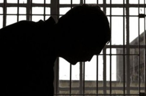 Sabiq polis əməkdaşı aclıq elan etdi