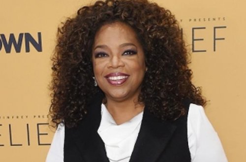 Yazdığı statusa görə 12 milyon qazandı