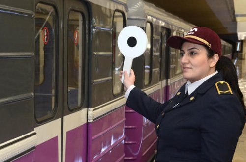 Metroda gediş haqqı qaldırılmayıb