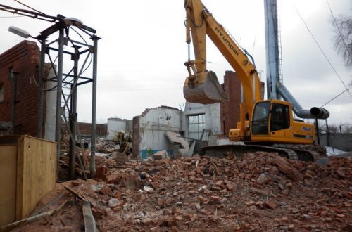 “Sovetski”də aparılan köçürmə və söküntü ilə bağlı