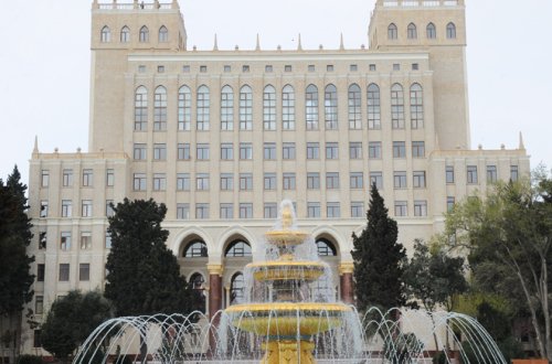 AMEA-nın qurumları özəlləşdirilə bilərmi?