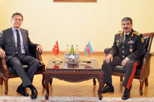 Zakir Həsənov Türkiyə səfiri ilə görüşdü