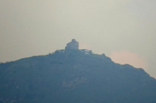 Azərbaycan strateji zirvəni ələ keçirib