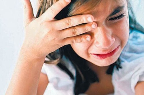 Xırdalanda döyülən şagird və döyən müəllim