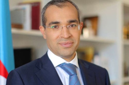 Təhsil naziri Mikayıl Cabbarovun adı da 