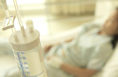 Ferma işçisi heyvanların dərmanından səhvən içib zəhərləndi