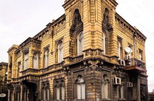 Ağabala Quliyevə məxsus tarixi ev söküləcək?