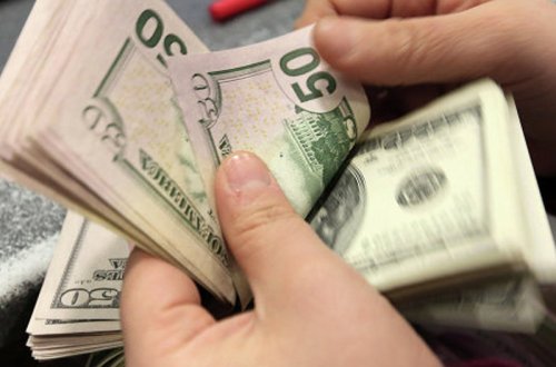 Bankların dollar almamasının səbəbi bilindi