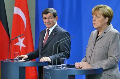 Türkiyə qaçqınlar üçün 3 milyard avro təzminat istəyir