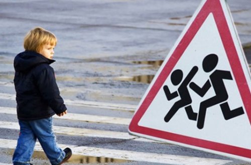 3 yaşlı uşaq dəhşətli hadisənin qurbanı oldu