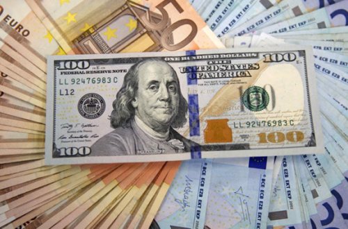 Rusiyada da dollar artır