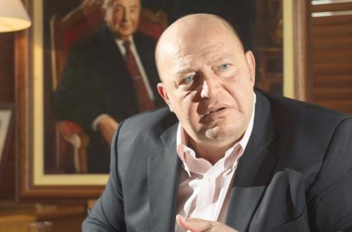 Türkiyəli məşhur milyarder infarkt keçirdi