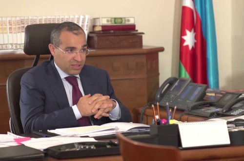 İstedadlı məzunların işə cəlb edilməsi prioritet məsələ olmalıdır