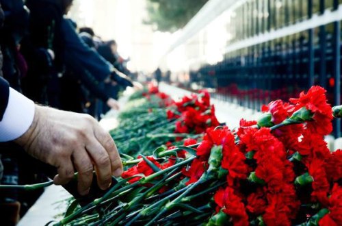 Şəhidlər Xiyabanında aparılan