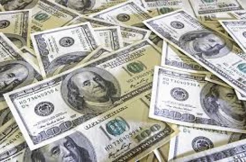 Dollarla krediti olanlara şad xəbər