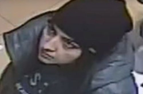 Bakıda oğurluq edən qadın anbaan kameralara düşdü