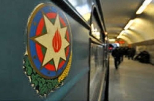 “İnşaatçılar” stansiyasının bir giriş-çıxışı bağlanır