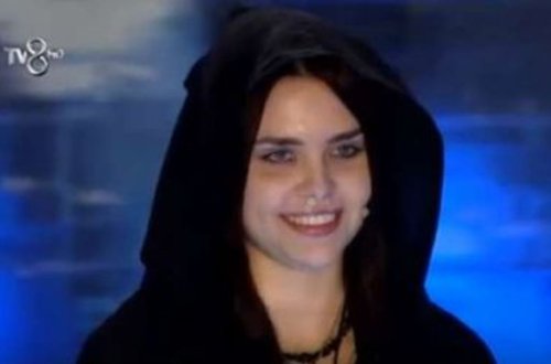 Azərbaycanlı qız hamını heyrətləndirdi