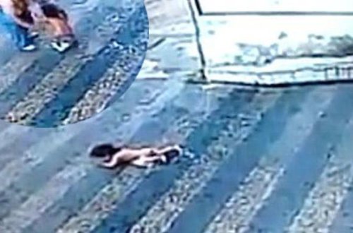 ŞOK KADRLAR: 14 aylıq qızı Tanrı qorudu