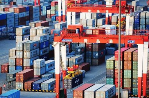 Azərbaycan ötən il 2391 adda məhsul ixrac edib