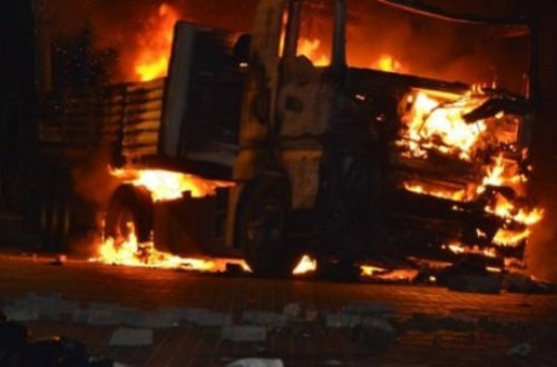 30 TIR yandırıldı