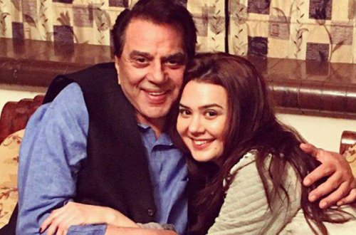 Oksana Bollivud ulduzunun evində - Video