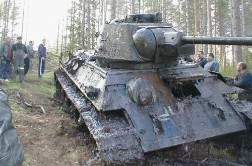 Uşaq sovet əsgərinin gizlədiyi tankı tapdı