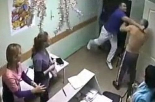 Rusiyada həkim xəstəni bir zərbə ilə öldürdü