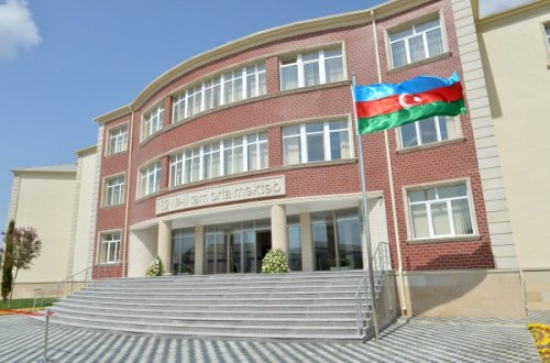 Azərbaycanda 66 məktəb direktoru işdən çıxarılıb