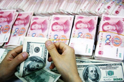 Çinin milli valyutası kəskin ucuzlaşıb