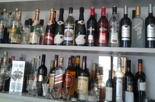 Ekspert: Spirtli içki bazarında durğunluq yaşanır