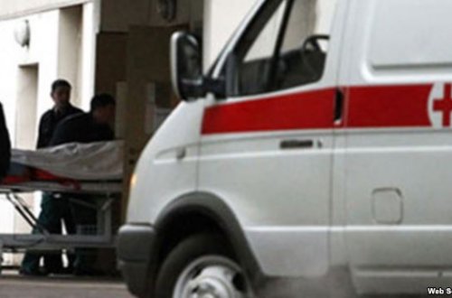 Şəkidə mikroavtobus aşdı, yaralılar var