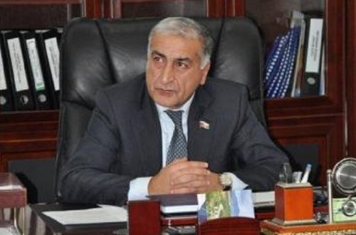 ‘Apteçka ajiotajı’nda hamı pul itirdi, İqbal Məmmədov qazandı