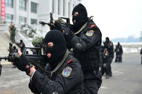 Erməni ABŞ-ı bir-birinə qatdı: