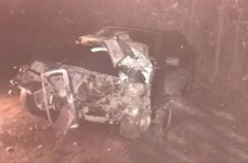 Sərxoş sürücü maşını ağaca çırpdı