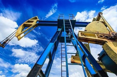 Neftin qiyməti yenidən bahalaşır