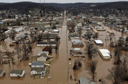 Obama Missuri ştatında fövqəladə vəziyyət elan edib