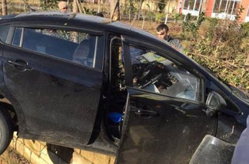 Satılıq maşına çırpılan “Toyota” havada qaldı