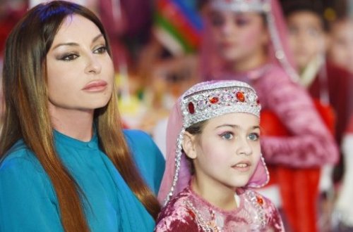 `2016-cı il ölkəmiz üçün yeni uğurlar gətirəcək`