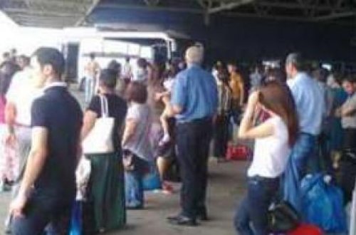 Avtovağzalda sərnişin sıxlığı yaşanır