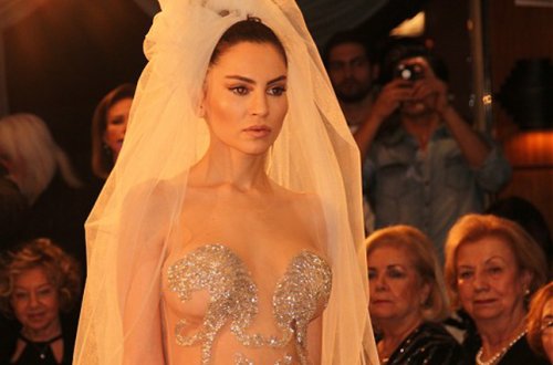 Günaydan 18+ gəlinlik...