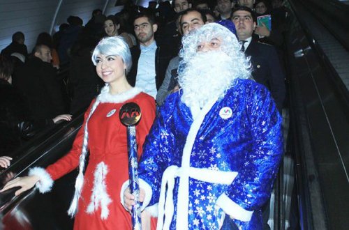 Yeni il gecəsi metro bir saat çox işləyəcək